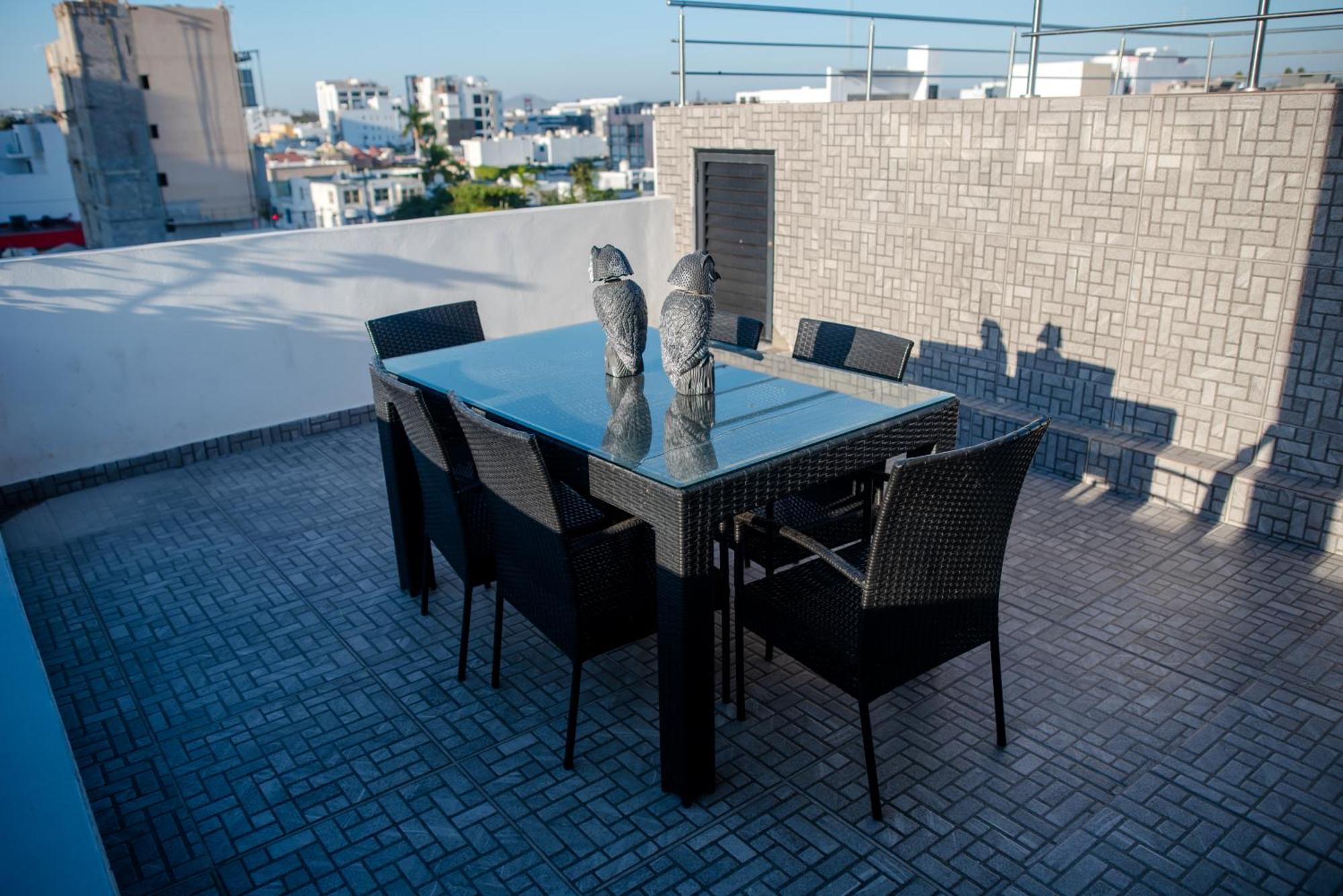 2Br/2Ba Condo 1 Block To Ocean! - Unit 3 Mazatlán Zewnętrze zdjęcie