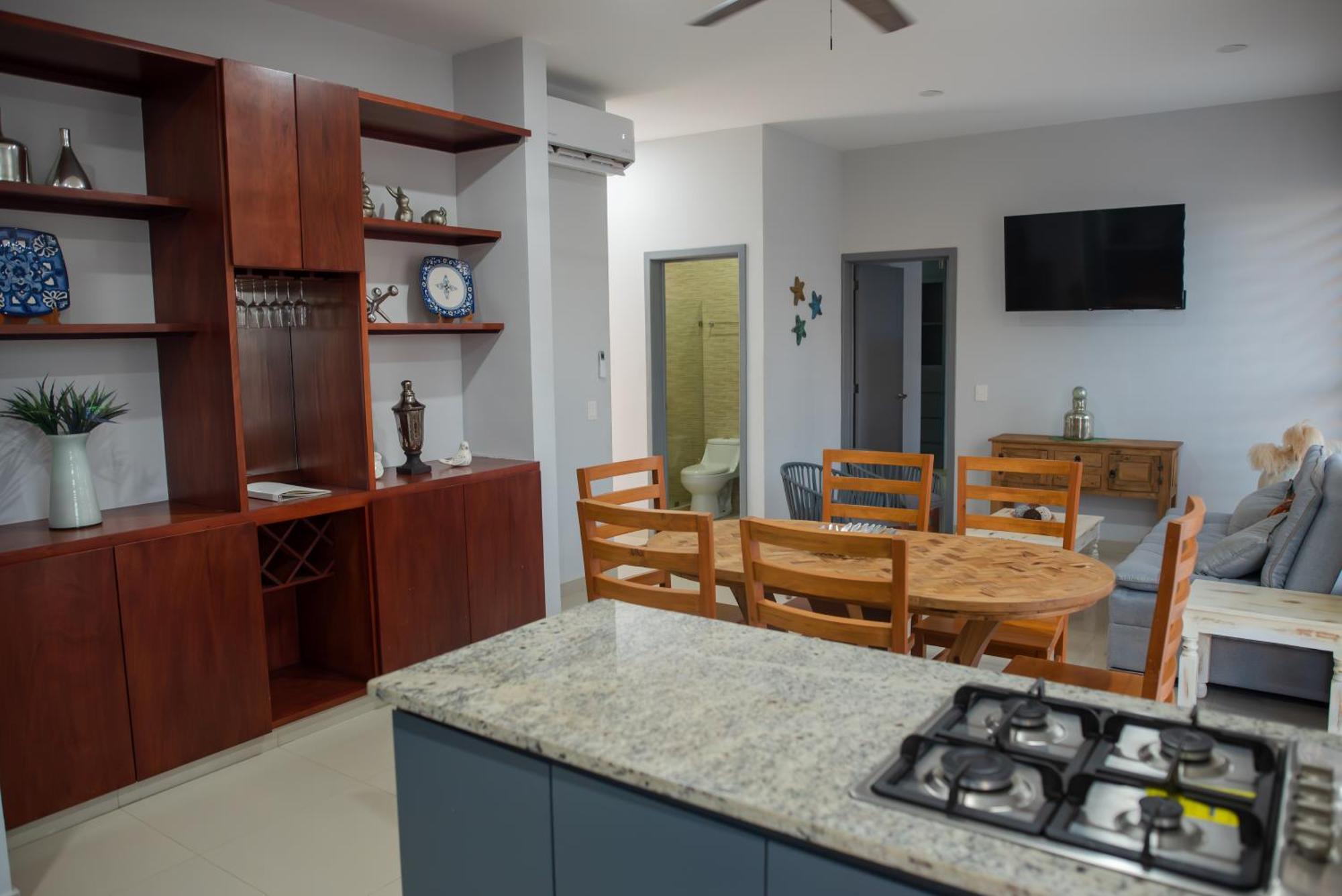 2Br/2Ba Condo 1 Block To Ocean! - Unit 3 Mazatlán Zewnętrze zdjęcie